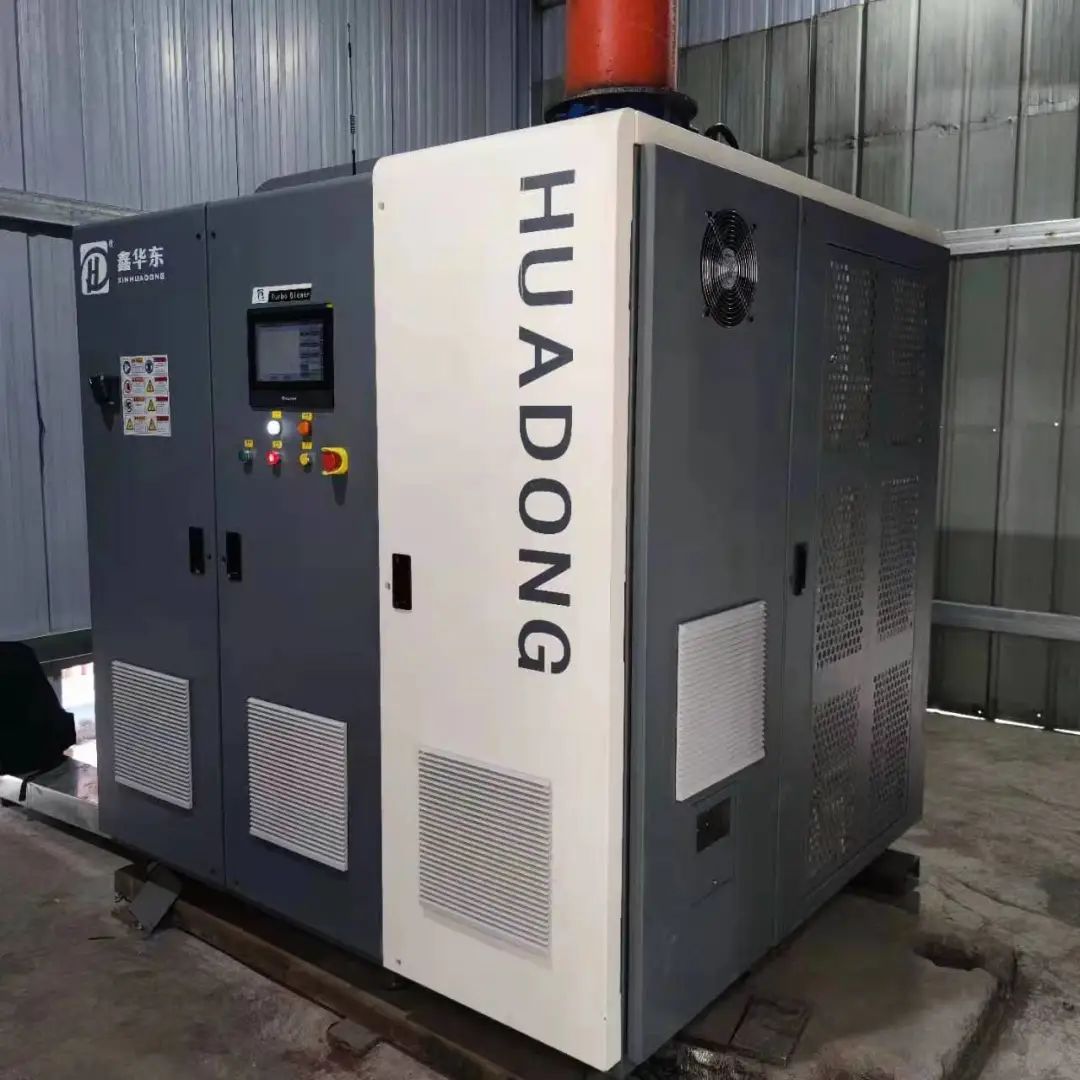 羅茨風(fēng)機(jī)現(xiàn)場 羅茨風(fēng)機(jī)現(xiàn)場